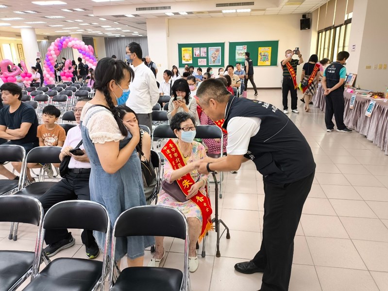 LINE_ALBUM_1130504模範母親孝行楷模表揚活動花絮_240506_44