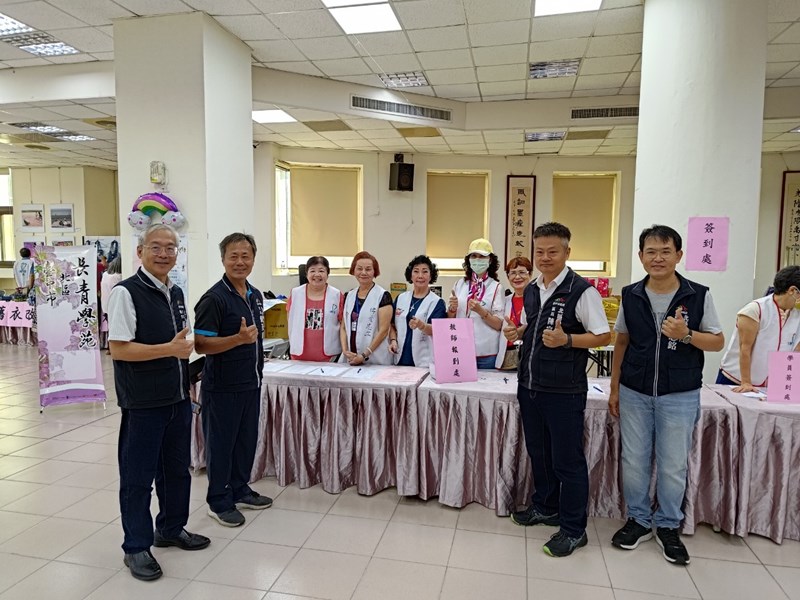 LINE_ALBUM_20241102北區長青學苑結業典禮_241104_39